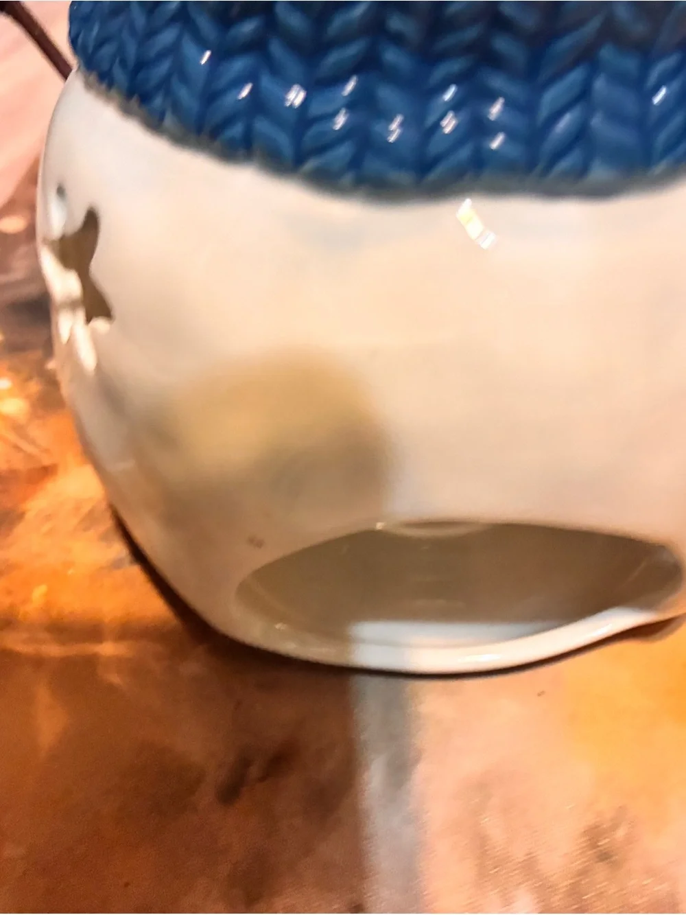 Kohl's White Ceramic Tealight Holder